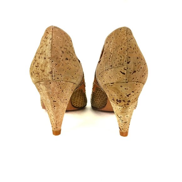 New VTG Stuart Weitzman Cork Snake Heels 6 M - Picture 10 of 10